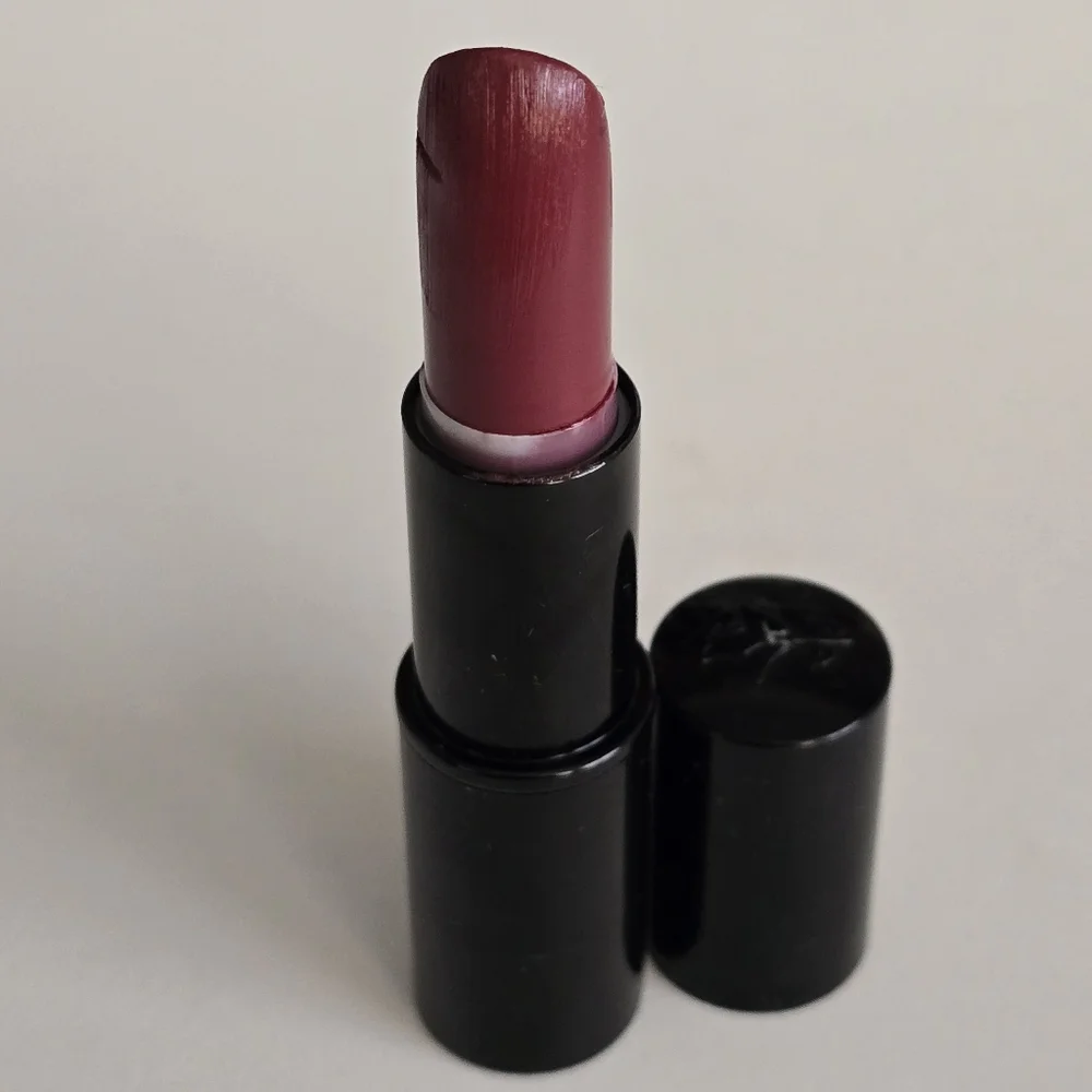 Lancôme Color Design Lipstick – Discontinued Shade Wine Party (Cream) - Picture 2 of 8